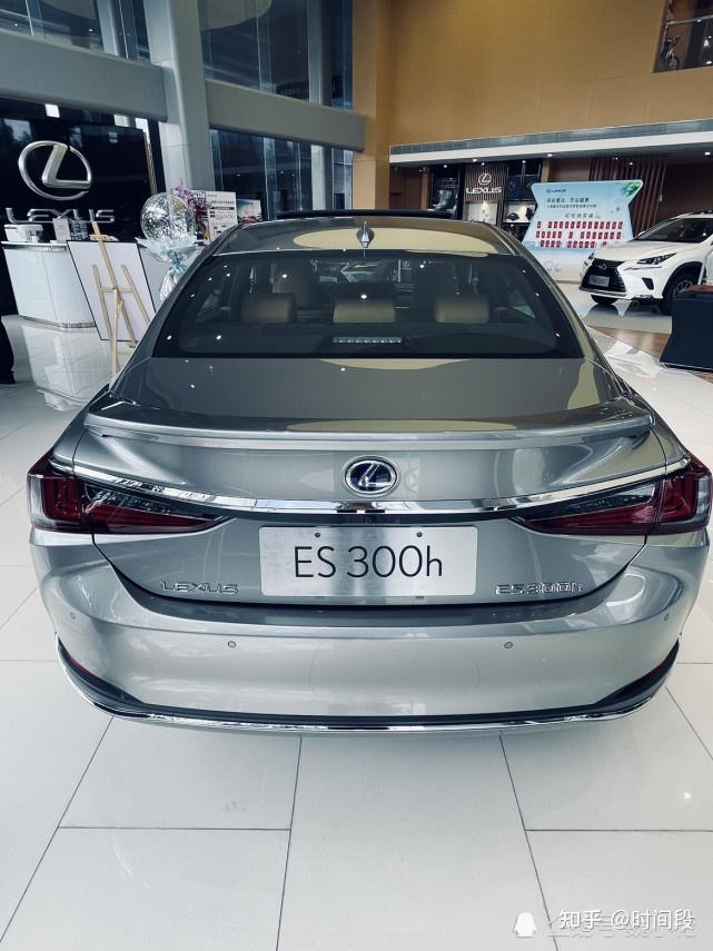 全新一代雷克萨斯es300h进店造型不再佛系还看啥bba