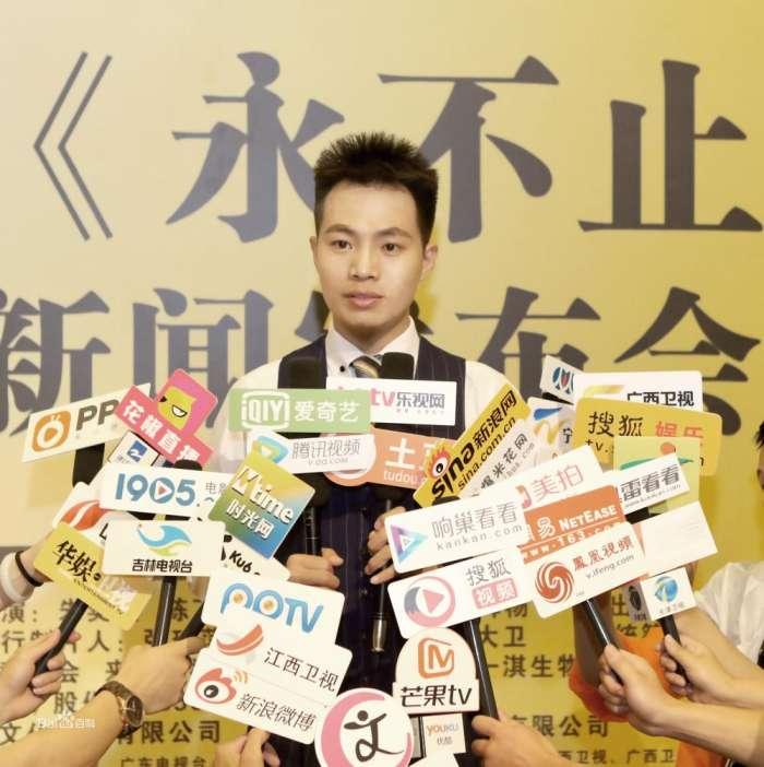 演员何辉杨转型制片人力挺鬼才导演田泽姚打造青春励志