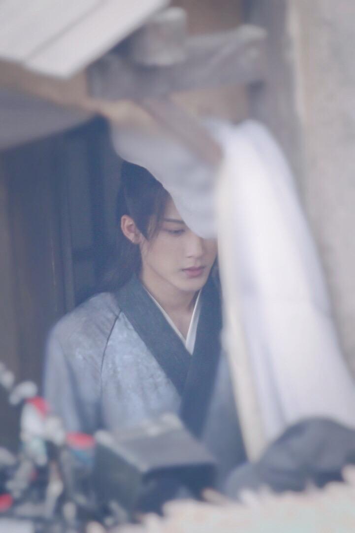 杀破狼1完整版观看 v2-9c8444b966809bfab7cdda5f7e421497_r.jpg