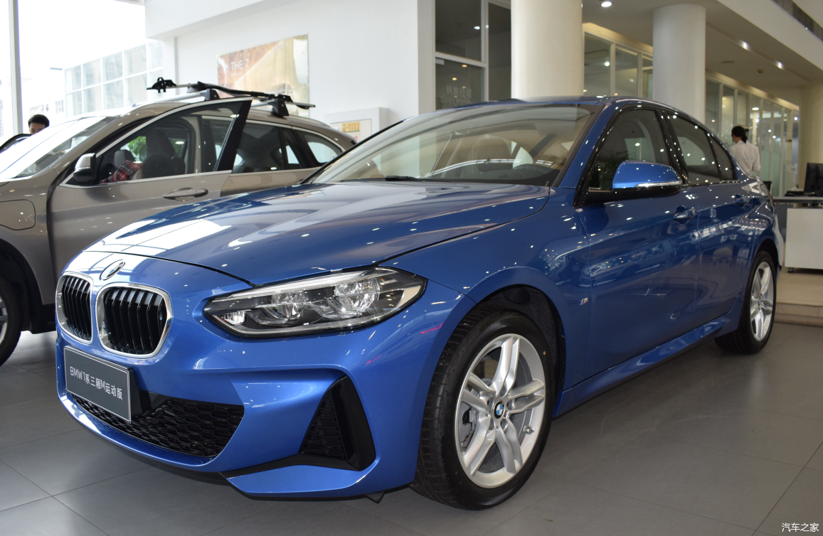 宝马1系到店实拍优惠力度大搭15t20t动力