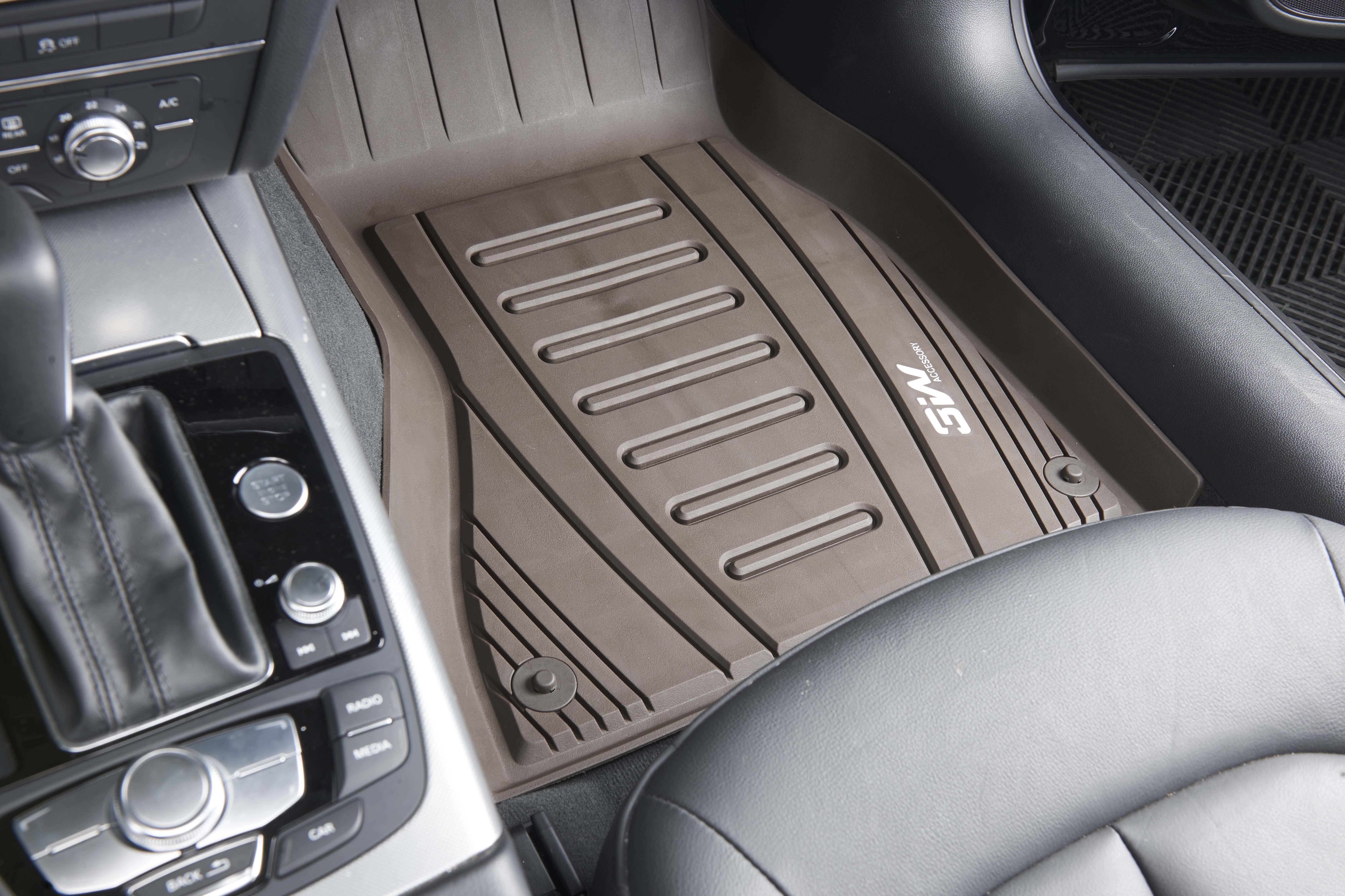 奥迪a6脚垫装车效果