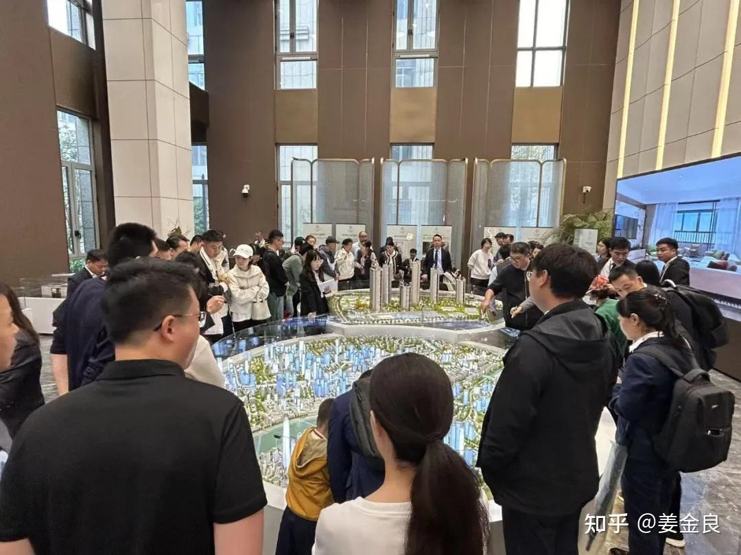 内环内稀缺小户型！高端改善“质选”的内环千万级豪宅「静安玺樾」建面约94-106㎡超低能耗住宅，总价约955万起入主静安内环内 - 知乎