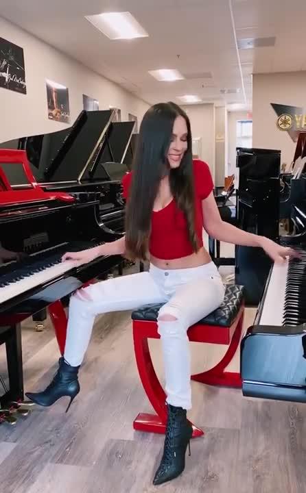 颜值较高的古典乐手和作曲家有哪些