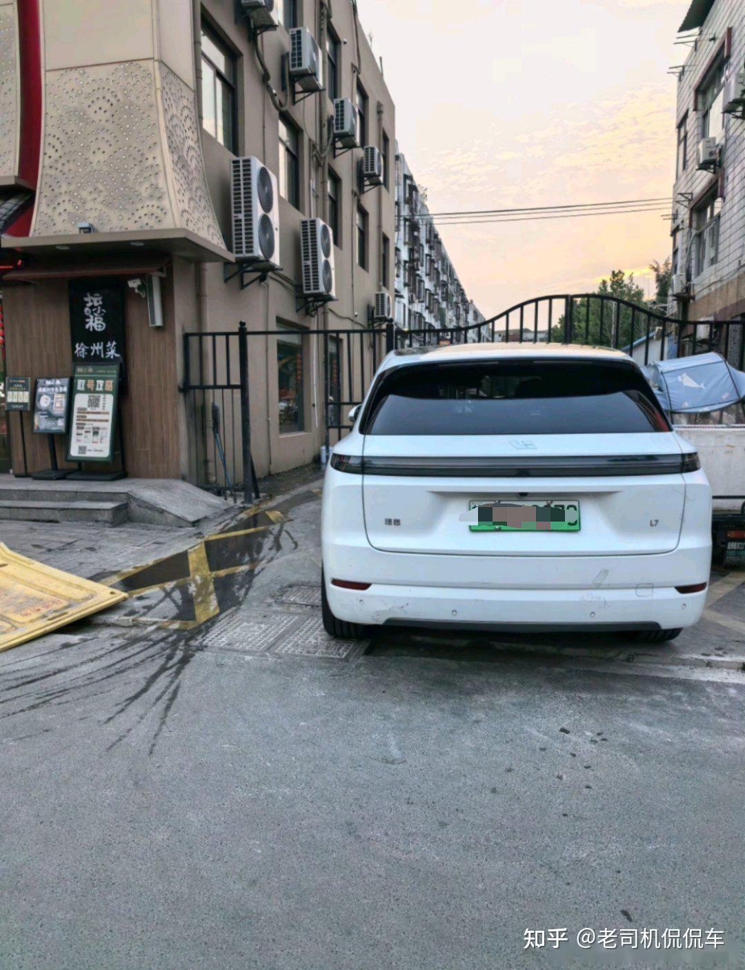 车主素质被骂上热搜背后：是舆论对理想汽车的精准“狙击” - 知乎