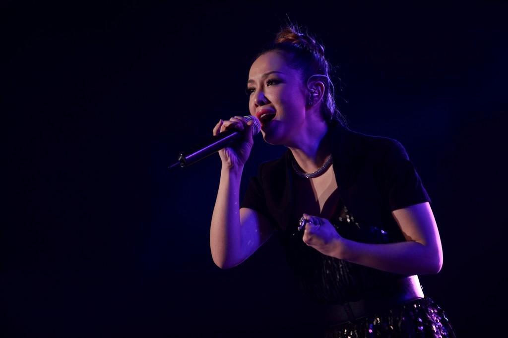 【唱歌跑调怎么办呢?从零开始学唱歌的方法。