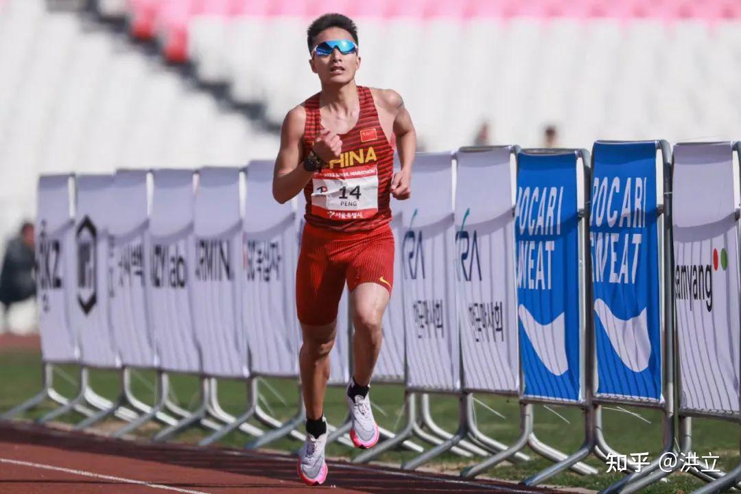 教练肖丽她如何化丑小鸭为中国一哥