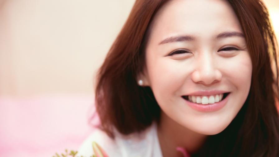 甜笑的马思纯酷痞的欧豪