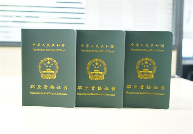 v2-9db12bb08107eeb11a38e53bad667270_1440w.jpg?source=172ae18b