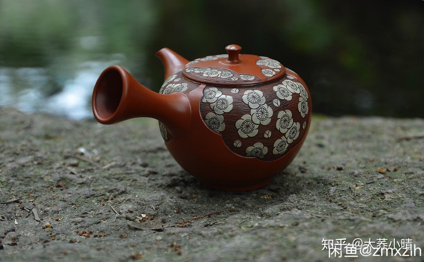 【美品】常滑焼 二代 間野舜園 茶注 急須 作彫刻文 煎茶道具 共箱 専用布付き 常滑焼 二代間野舜園作 急須 茶道具 【公式通販】
