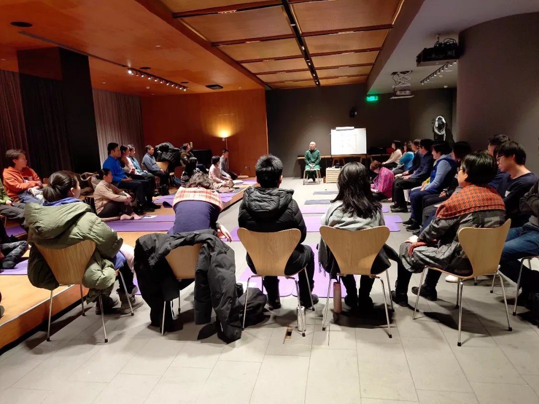 方玮联、孙玉静带领静观（正念）减压-7月MBSR网络八周介绍会- 知乎