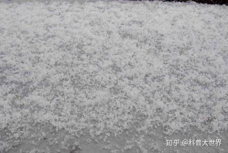 北京昨日 六月飞雪 三伏天中也会下雪 专家称其实是罕见的霰 知乎