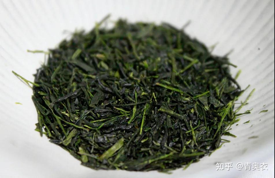 煎茶在日本生產的大多數日本茶都被稱為綠茶.