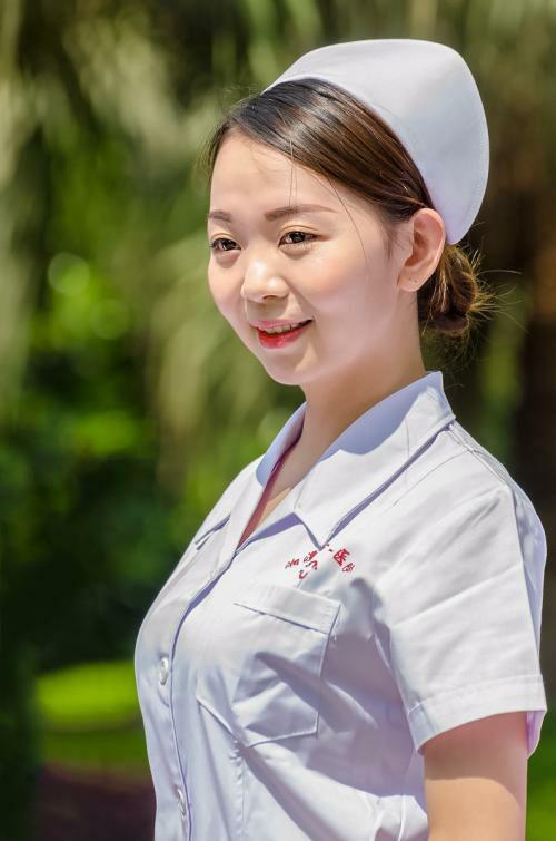 广西玉林美女护士杀害男医生案一审宣判被告人李凤萍被判死刑