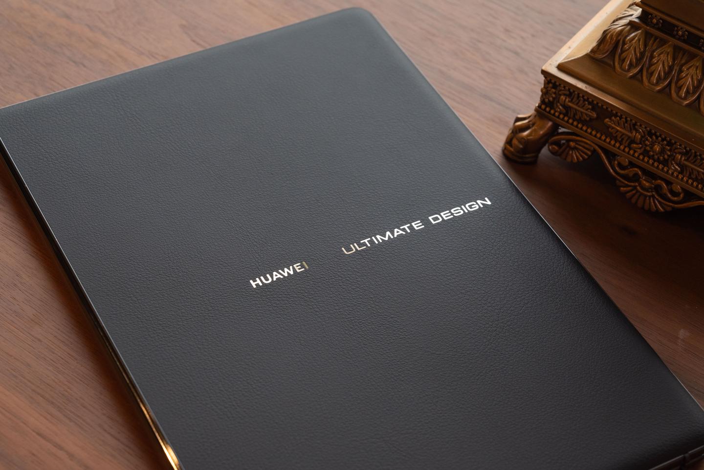 HUAWEI MateBook Fold 32GB 2TB 锻影黑 HUAWEI MateBook Fold 非凡大师