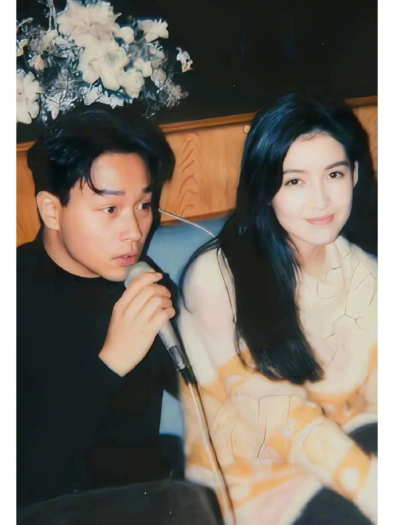 20年了依然怀念张国荣分享下张国荣和香港各大女星的合照