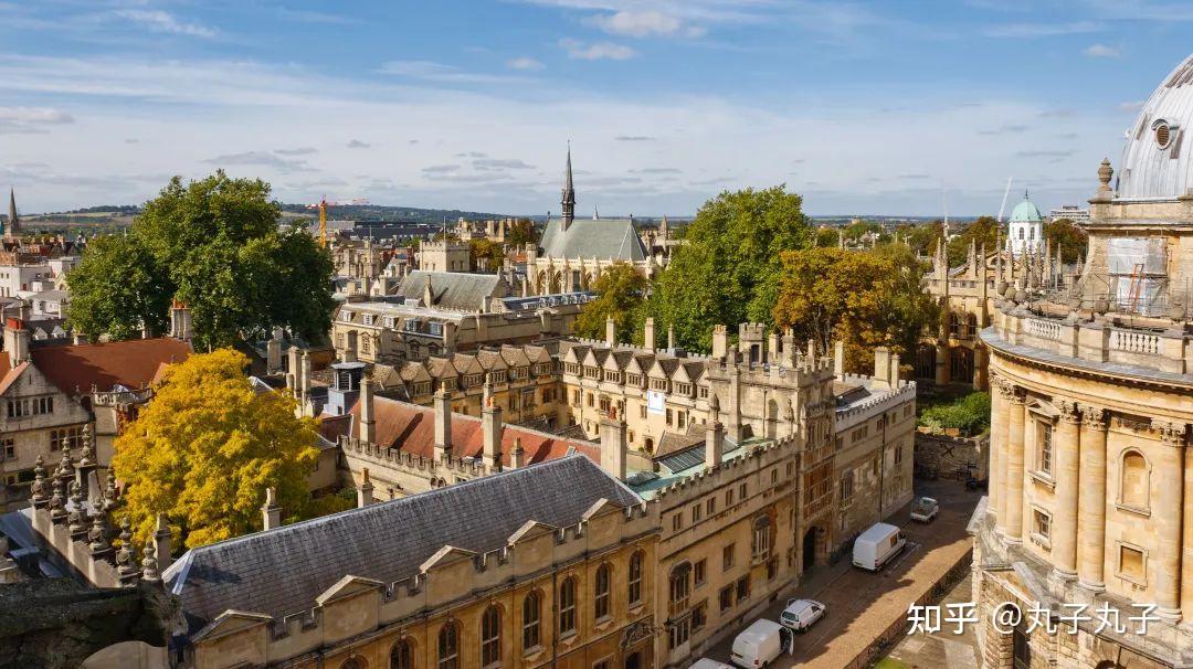 出国了都没机会说英文去中国留学生最少的英国罗素大学吧