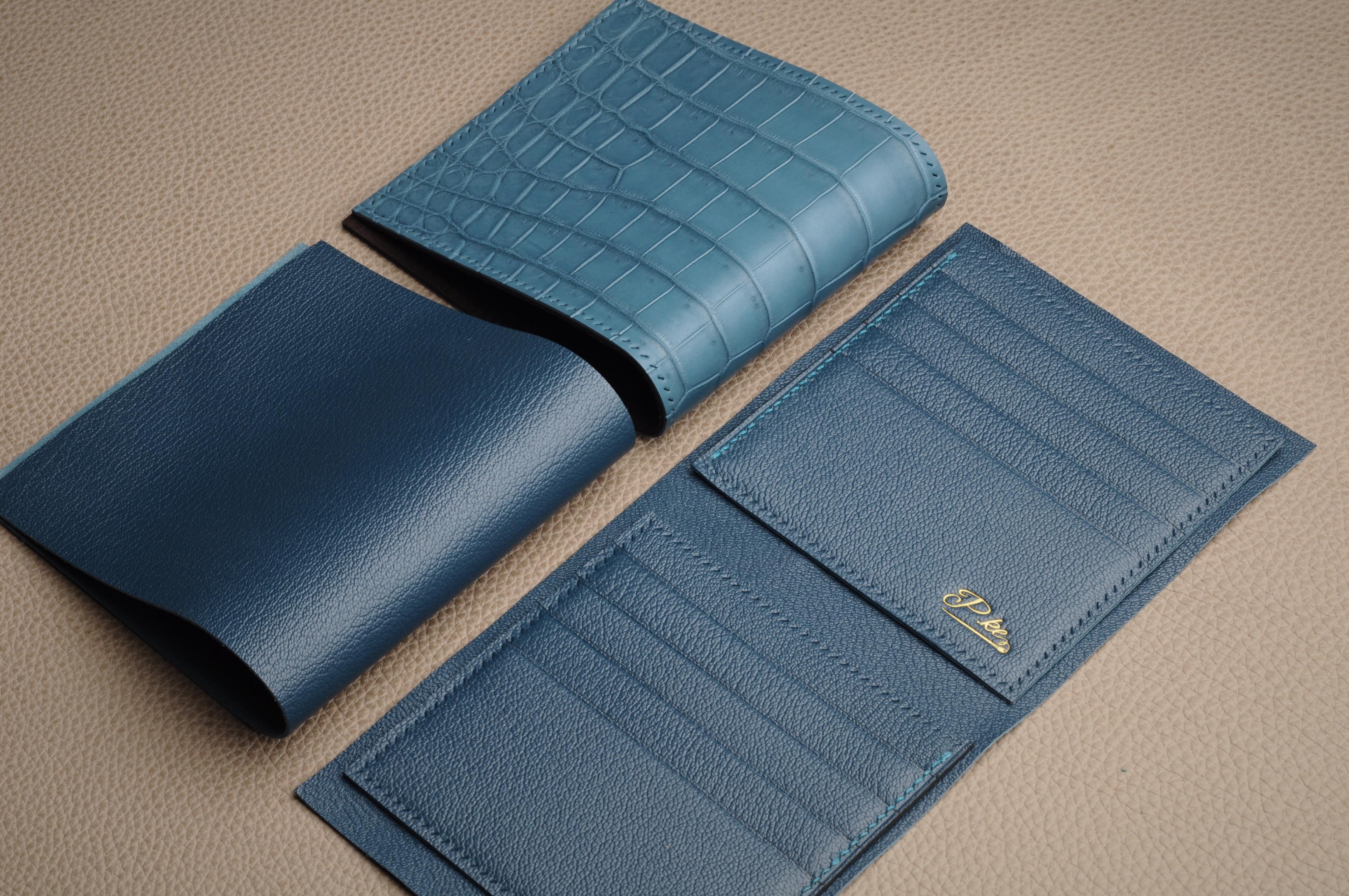 磐刻鳄鱼皮短钱包