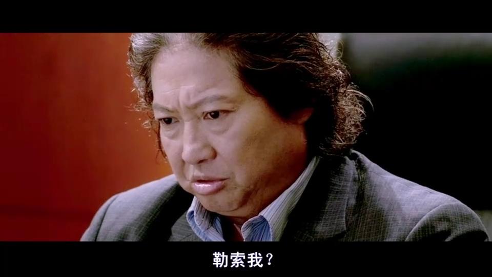 夺帅吴京一头蓝发太帅一人单挑对方一个帮派