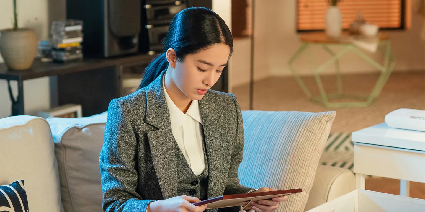 梁思申30年前的时尚穿搭即使拿到现在也不过时