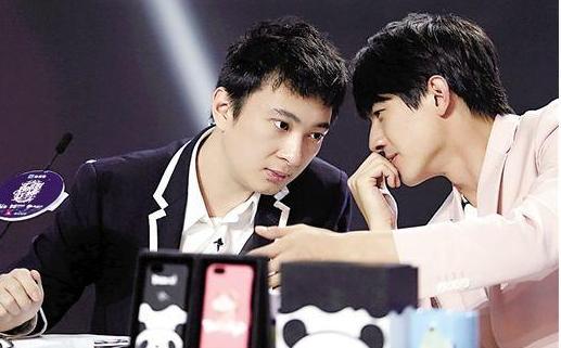 如何看待王思聪因《绝地求生:大逃杀》队友林