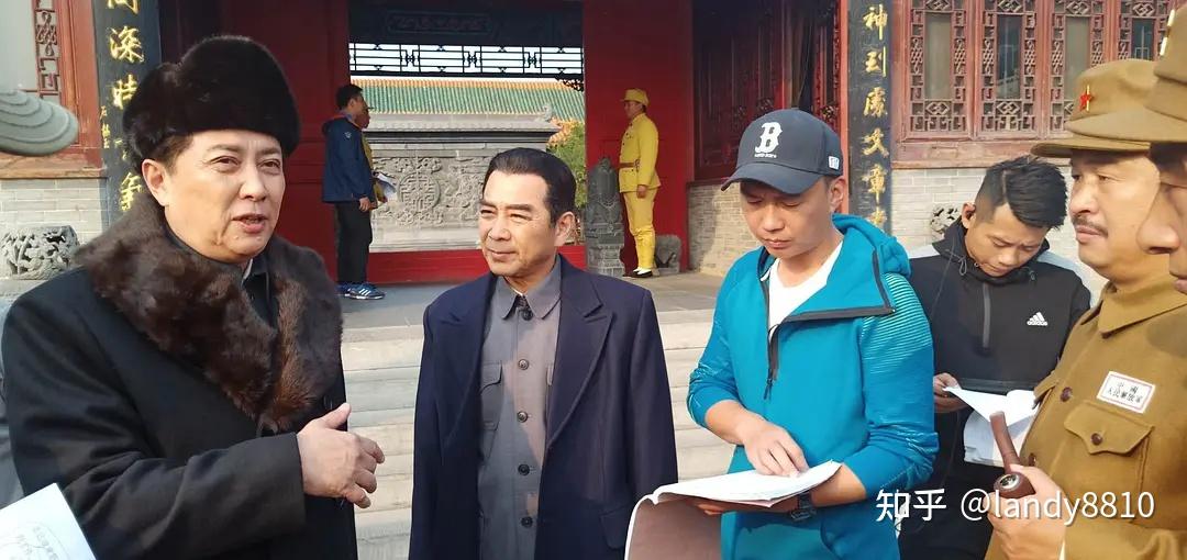 揭示了国际关系的复杂性