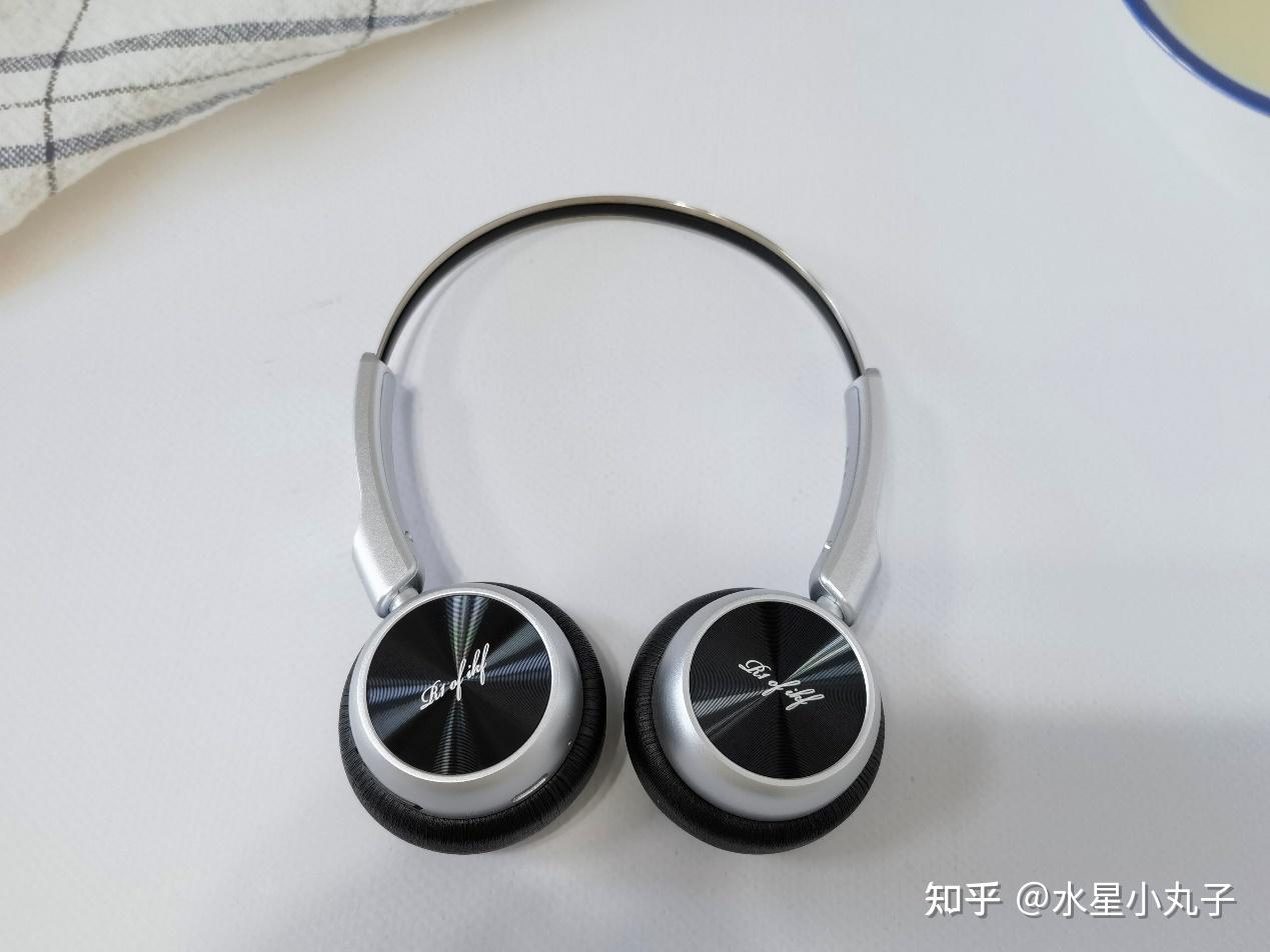 双十一头戴式耳机推荐,摆拍神器,ikf r1时尚复古头戴式蓝牙耳机使用