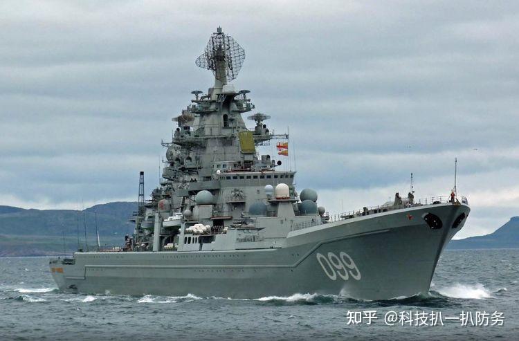 彼得大帝号巡洋舰,拥有2.4万吨排水量,整体火力威猛!