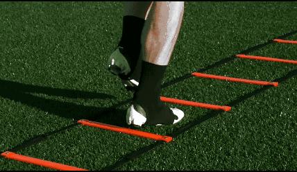 相信很多拳击小白练拳的冲动都是因为看了一些拳赛或者电影,然后被