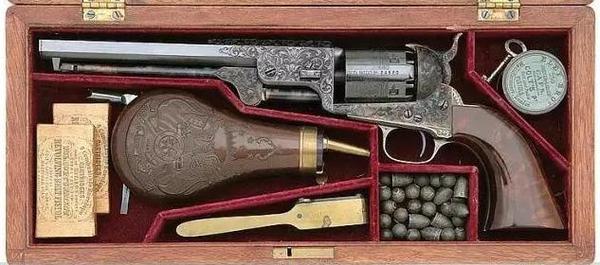 详解柯尔特m1851海军型转轮手枪的优缺点以及所代表的重要意义