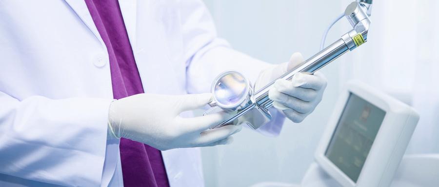 备受市场吃香的医学相关类专业盘点工作稳定薪资待遇都很不错