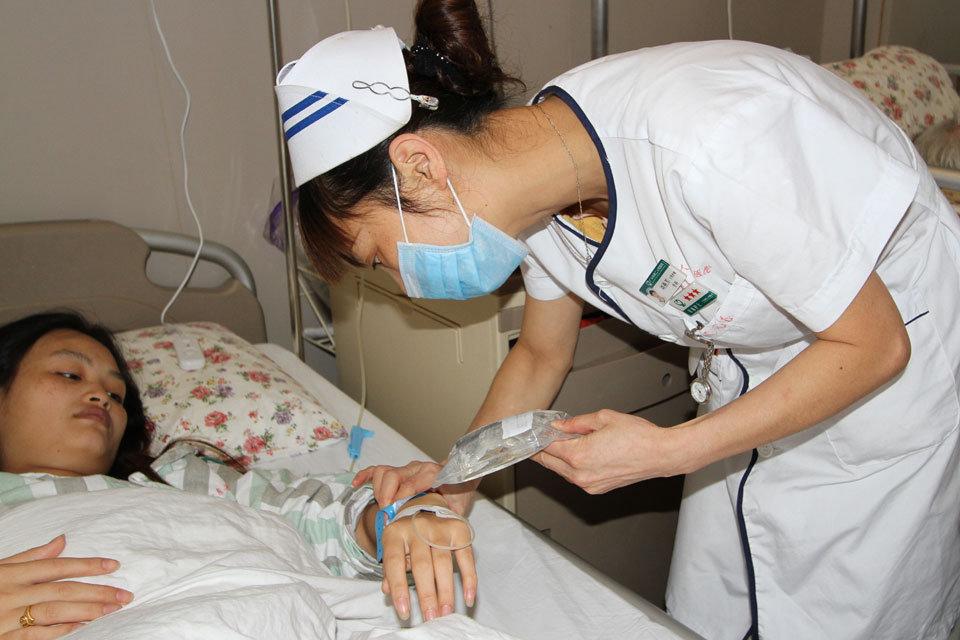 第二,打针疼不疼?说实在的,扎针没有不疼的.