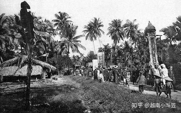 镜头下的古代越南
