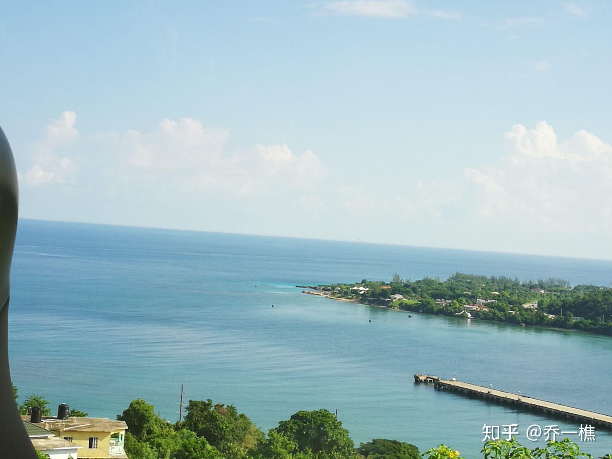 牙买加旅游哪里好玩？七英里海滩是一个非常美的地方-世界游网World Travel Online