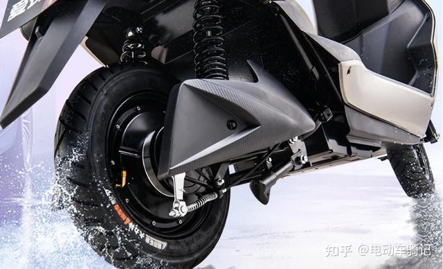 爱玛畅途l652 参考价:3500元