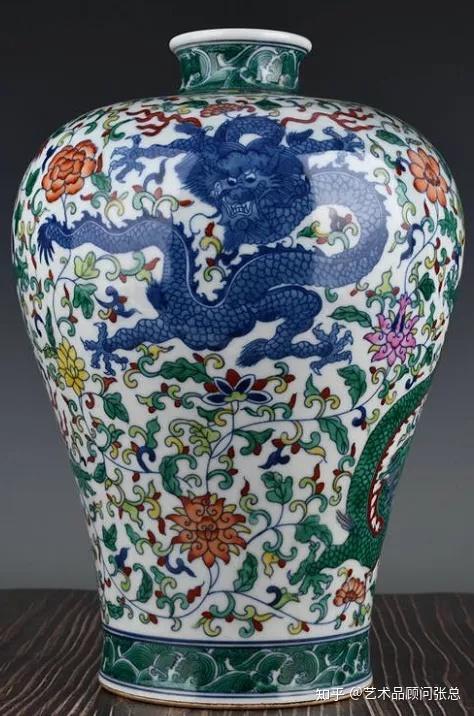 中国美術 清朝期 清代青花纏枝蓮紋花觚 染付蓮