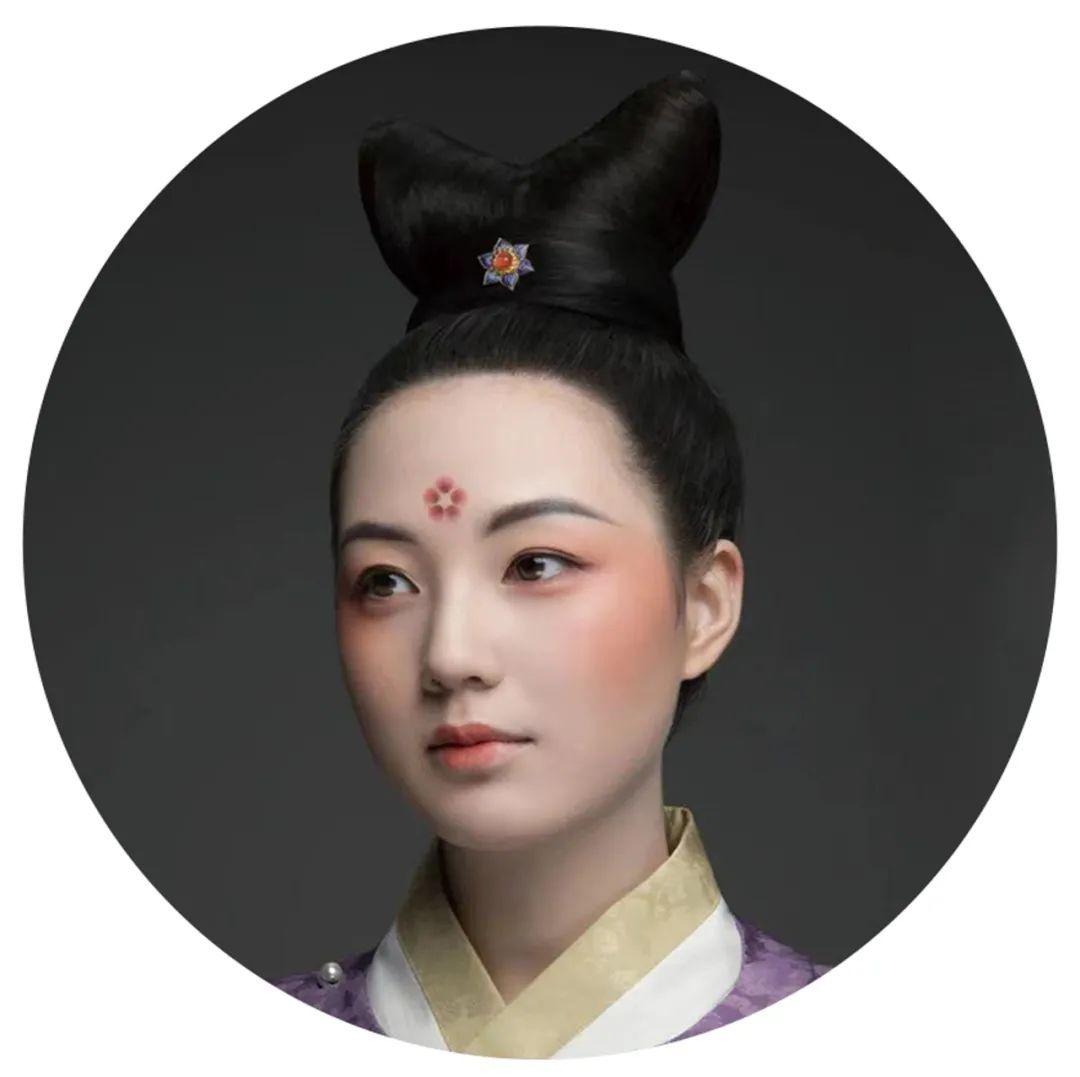 开屏新闻-【360行新体验】汉服化妆师：在历史文化中找寻汉服妆造灵感