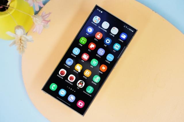 从9699元降至7599元2亿像素骁龙8gen3被誉为机皇