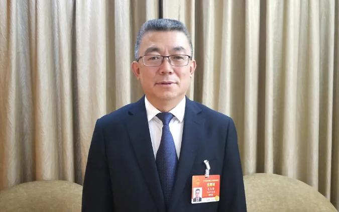 全国人大代表在两会上提议降低老赖的入刑门槛谈债权