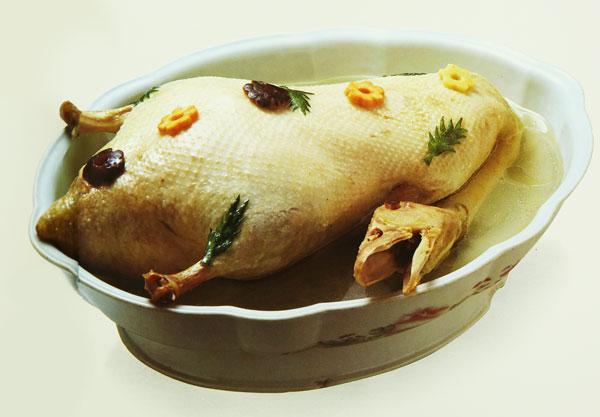 填鸭 火腿 香菇 玉兰片 青菜 清汤 葱 姜 绍兴酒 白糖 盐【清蒸鸭子】