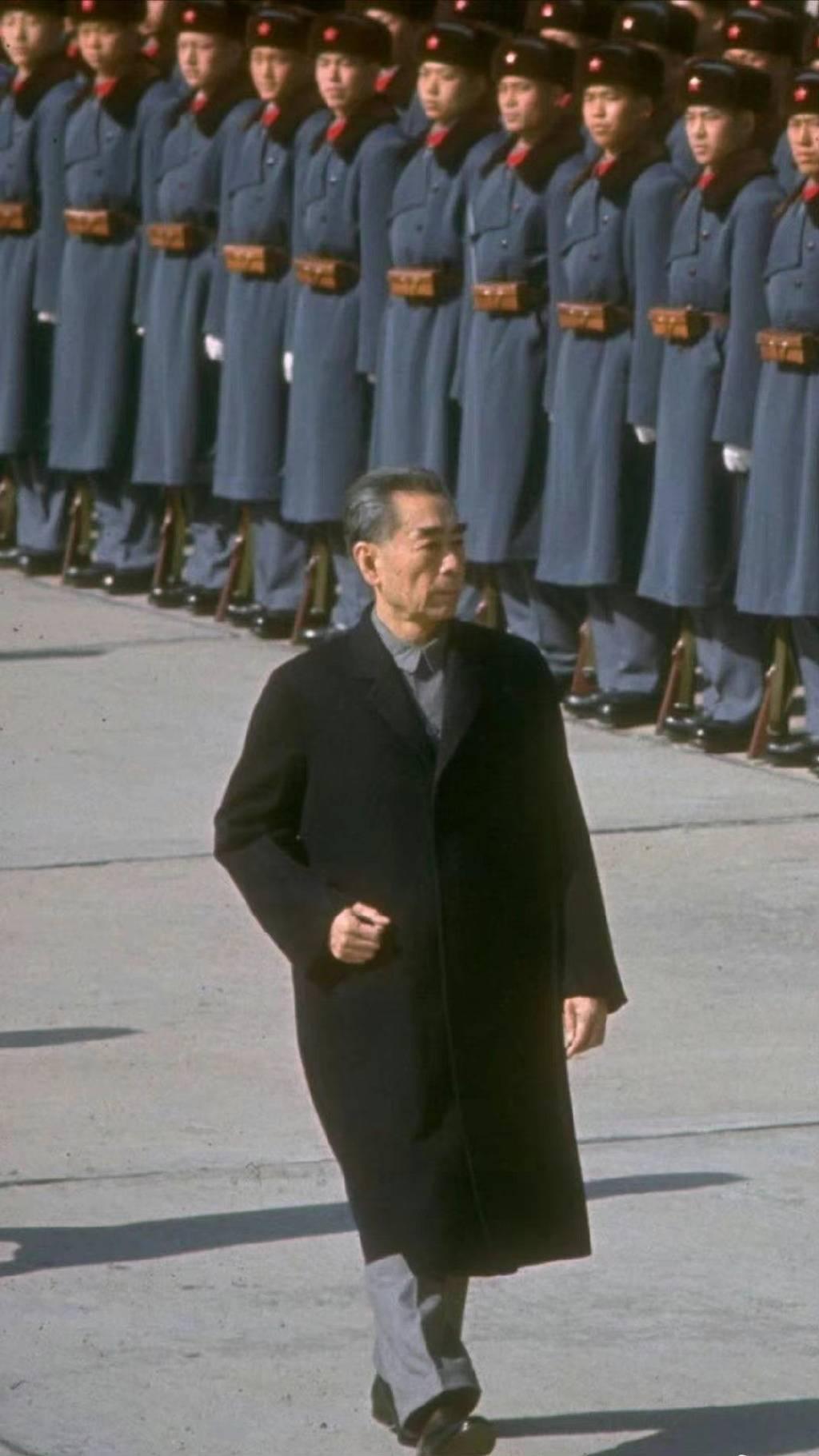 一些好看的爱党爱国手机壁纸 - 知乎