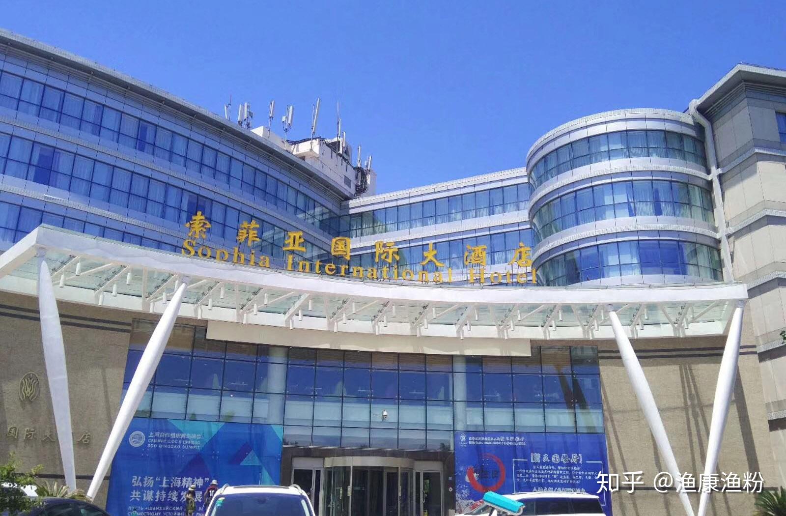 盛夏七月,由北京艺鑫昌餐饮管理有限公司举办的《携手共赢·百万财富