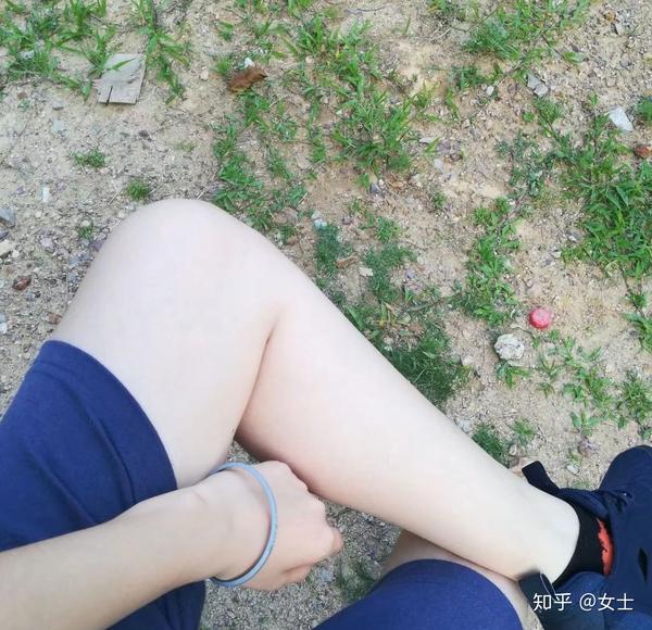 女生皮肤白是一种什么样的体验?