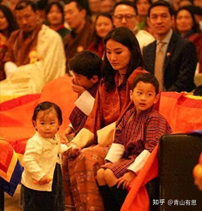 不丹王室访澳洲，数万在澳不丹人迎接！查尔斯国王夫妇却不受待见 - 知乎