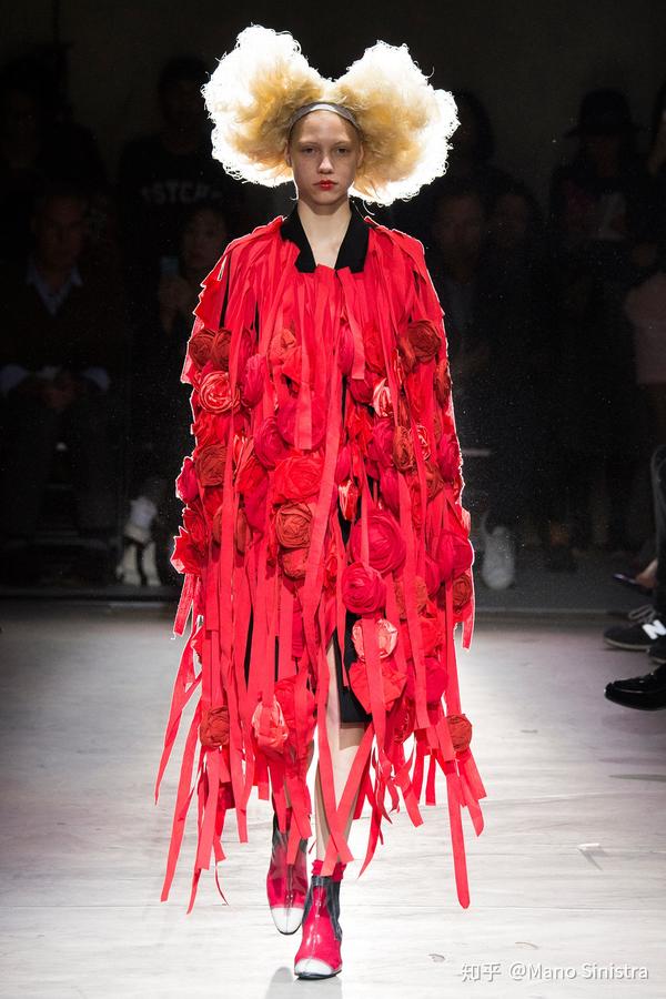 Comme des Garcons 2015 SS Roses and Blood - 知乎