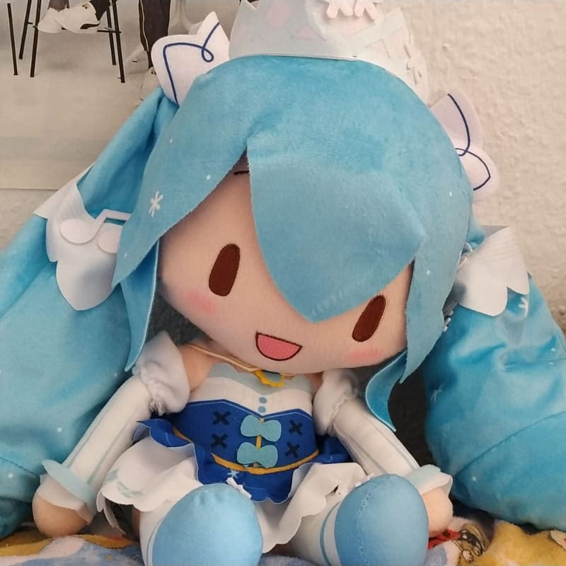 初音fufu玩偶头像 - 知乎