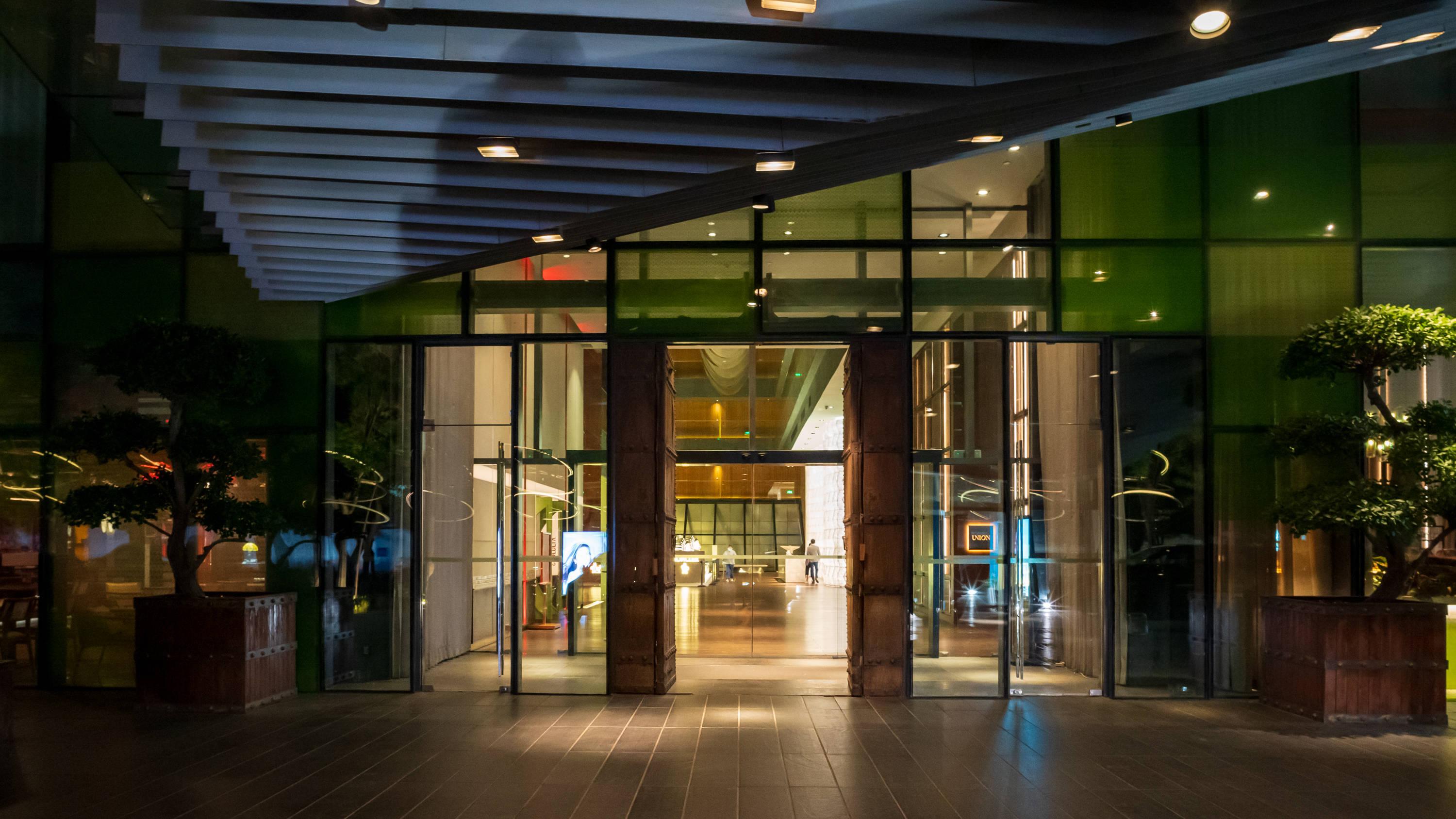 上海之巅的jhotel地标酒店高就完事儿了