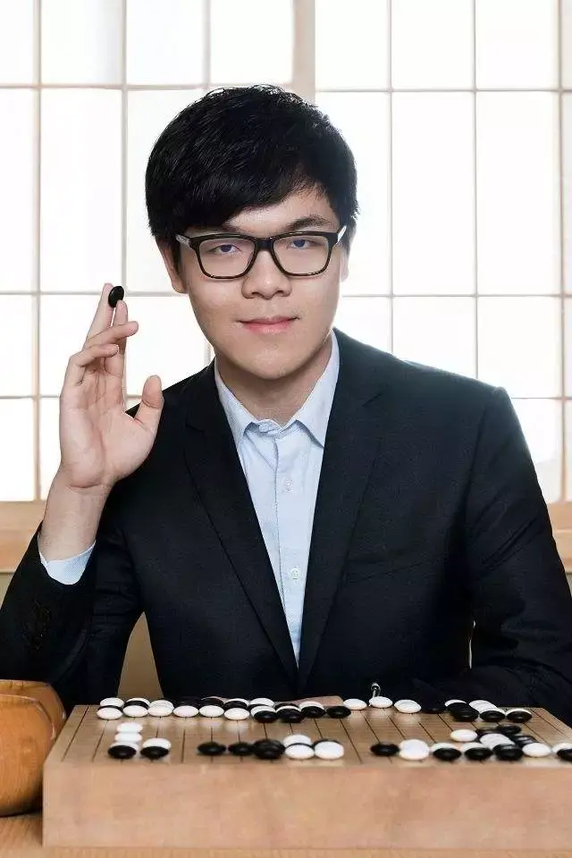 围棋天才柯洁被清华大学免试录取将入读清华工商管理类专业