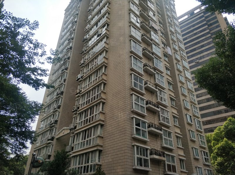 徐家汇 l 佳安公寓,7年租约带租金 l 已7.3折成交