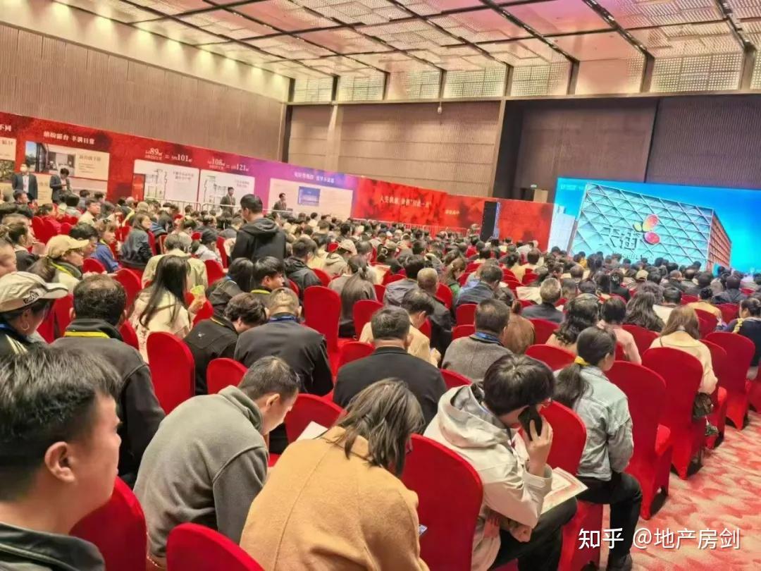 双开双罄!绿城,果然没让大家失望! - 知乎