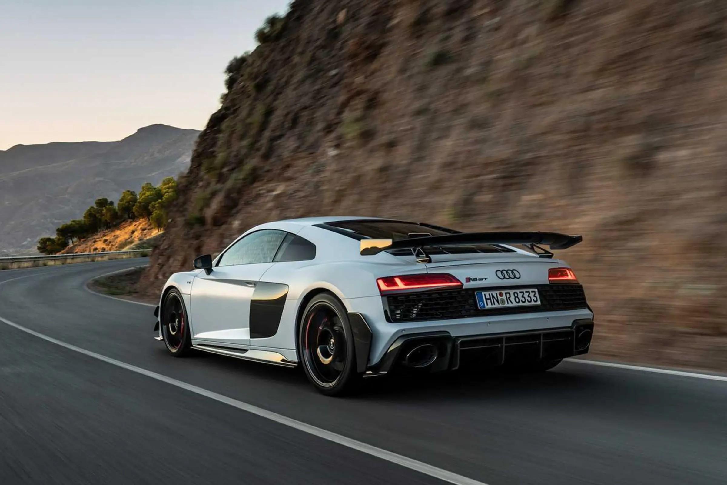 新款奥迪r8 gt rwd海外上市! - 知乎